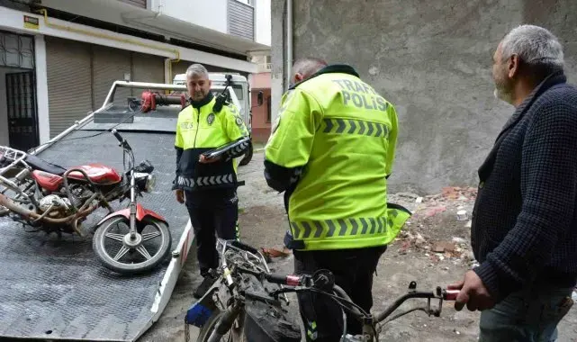 Ordu'da tescilsiz ve yakalaması olan motosikletler ele geçirildi
