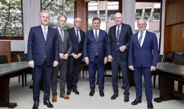 İZTO'dan Bremen'e proje yağmuru