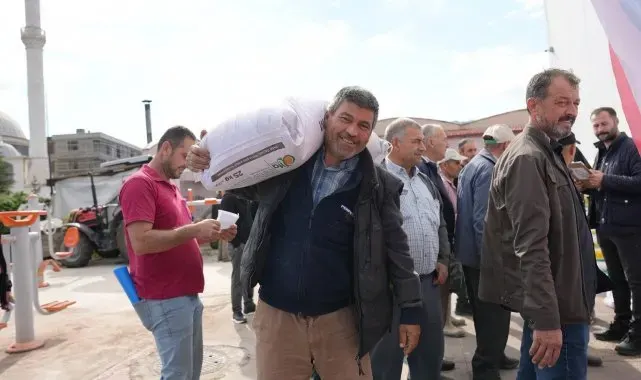 Sındırgı'da Süt Otu tohumları çiftçiyle buluştu