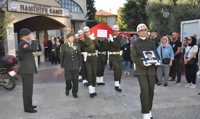 Manisa'da 92 yaşındaki Kore gazisine son görev