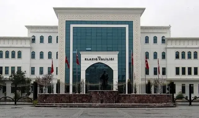 Elazığ'da okullar bir gün tatil edildi
