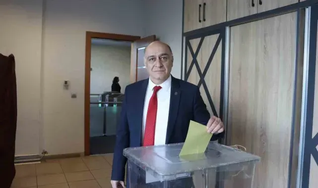 Kayseri Barosu'nda oy kullanma işlemi başladı