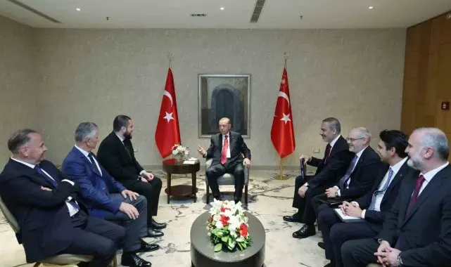 Cumhurbaşkanı Erdoğan, Sırbistan'da Sancaklı liderlerle görüştü