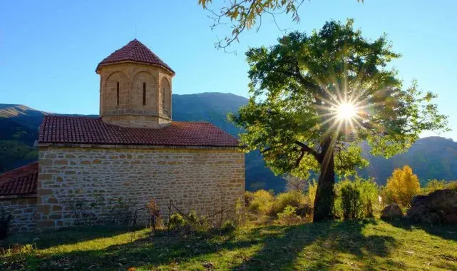674 yıllık İmera Manastırı'nda sonbaharın sessiz güzelliği