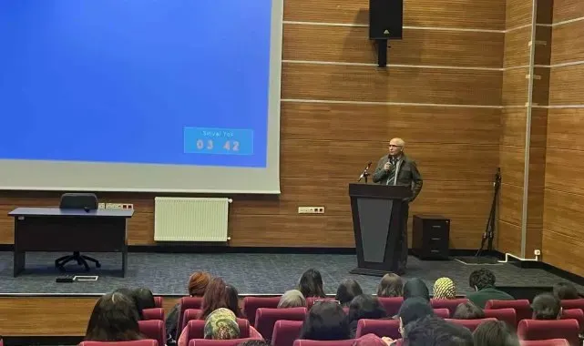 Kastamonu Üniversitesi'nde geleceğin iletişimcilerine oryantasyon eğitimi verildi