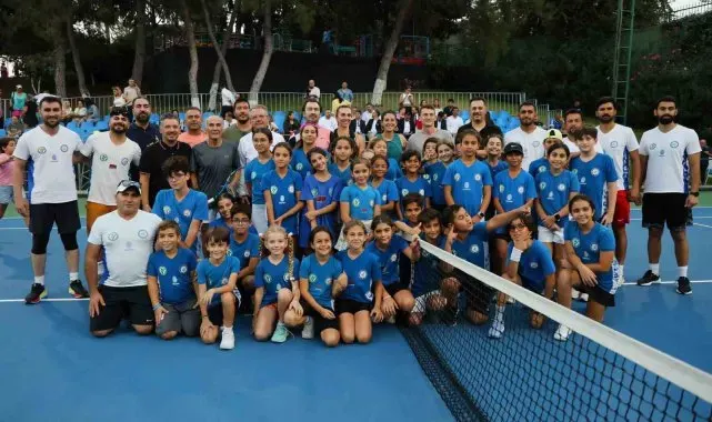 Adana'da İSŞ Vakfı T500 Master Turnuvası başladı