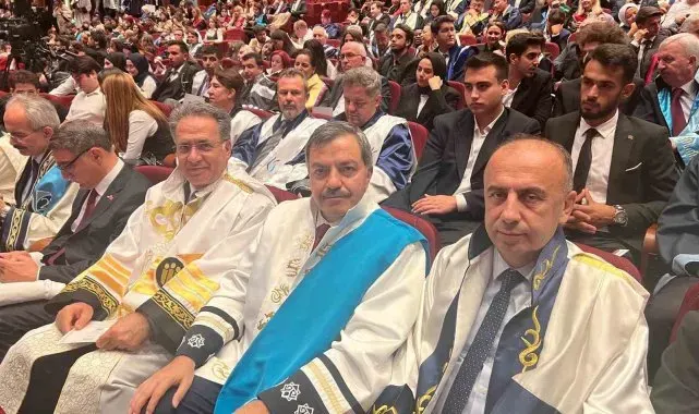 Rektör Keleş, akademik yılı açılış törenine katıldı
