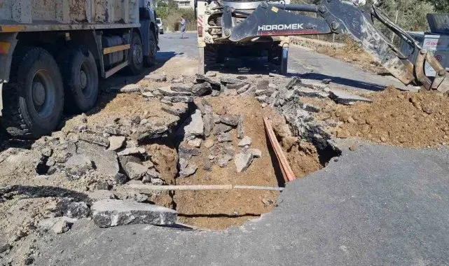 Bodrum'da ana isale hattı patladı
