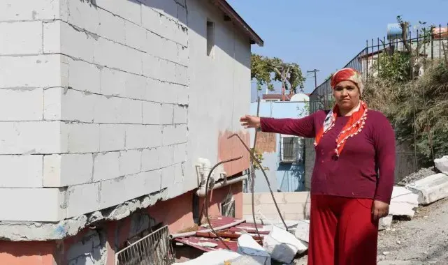 Çöp kamyonunun zarar verdiği evi ev sahibi kendi imkanıyla yaptırmış