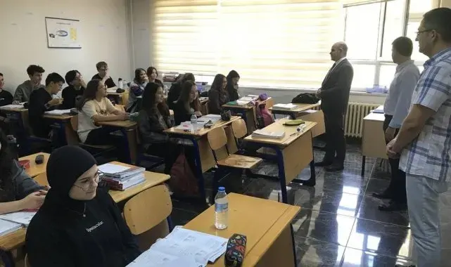 Çan Kaymakamı'ndan okullarda inceleme