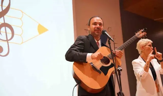 1'inci Ulusal Şarkı Çevirisi Kongresi, uzman isimleri buluşturdu