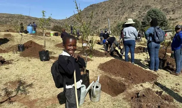 TİKA'dan kuruluşunun 200. yılında Lesotho Krallığı'na 2000 fidan