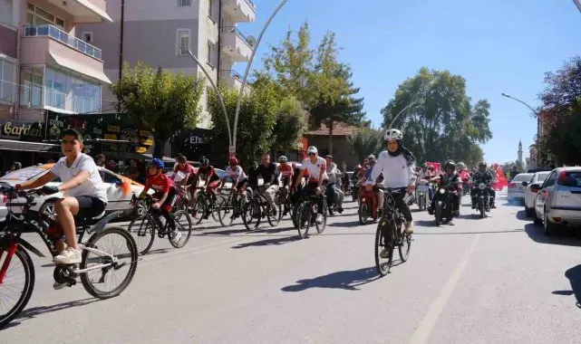 Karaman'da Filistin'e destek için motor ve bisiklet konvoyu düzenlendi