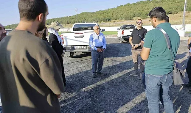 Başkan Büyükkılıç, Yüksek İrtifa'da ulusal basından gazeteci ve yazarlarla bir araya geldi