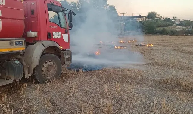Kumlu'da anız yangını