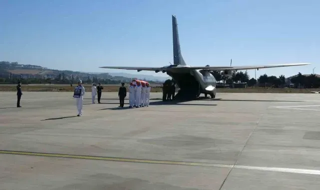Şehit Piyade Uzman Çavuş Burak Geniş'in cenazesi Çanakkale'ye getirildi
