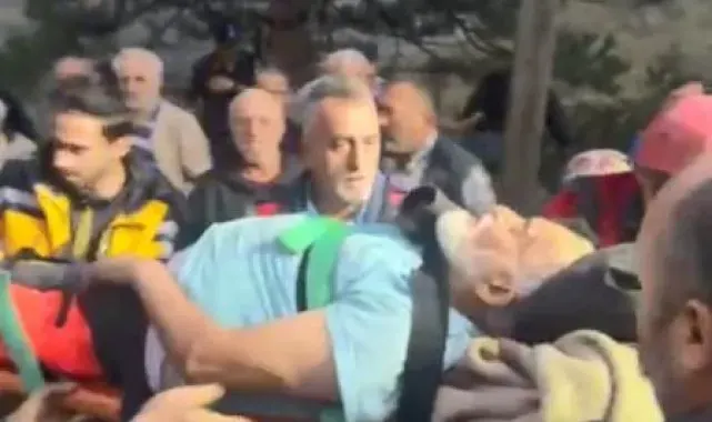 Artvin'de traktör uçuruma yuvarlandı: 1 yaralı