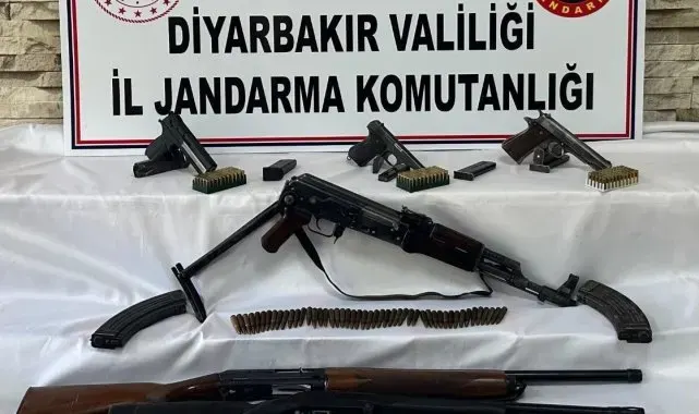 Diyarbakır'da kaçak silah operasyonu