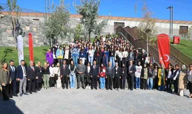 "Maziden Atiye Ahlat" öğrenci programı Cumhurbaşkanlığı Külliyesi'nde başladı