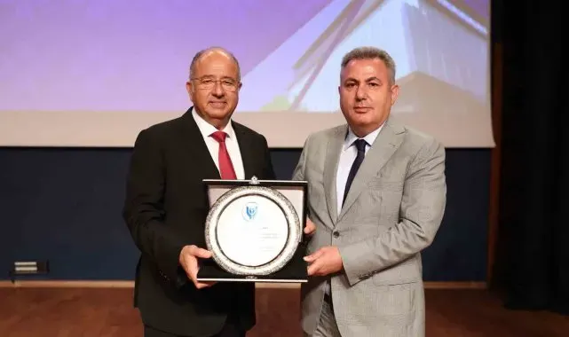 İlk ders Vali Dr. Elban'dan