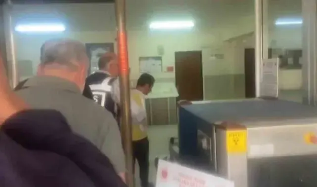 Amasya'da evinden pompalı tüfekle etrafa ateş açan şahıs 1 polisi yaraladı, korku dolu anlar kamerada