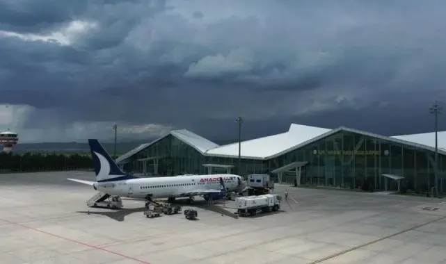 Kars'ta Ağustos ayında 48 bin 366 kişi uçtu.