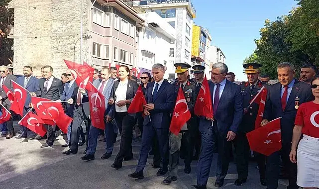 Afyonkarahisar'da Zafer Haftası etkinlikleri sürüyor