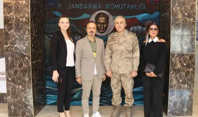 Özel İmperial Hastanesi'nden İl Jandarma Komutanı Yakın'a ziyaret