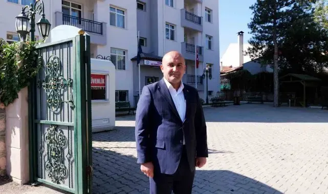 Büyükşehir Belediyesinden 56 yıllık binaya öğrenci yurdu