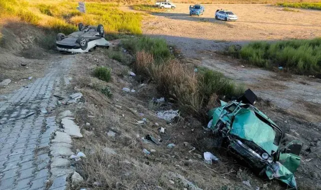 Manavgat'ta araçlar şarampole yuvarlandı: 3 yaralı