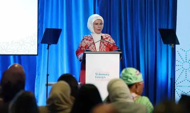 Emine Erdoğan'dan Gönül Elçilerine Küresel Davet Programı'na ilişkin paylaşım