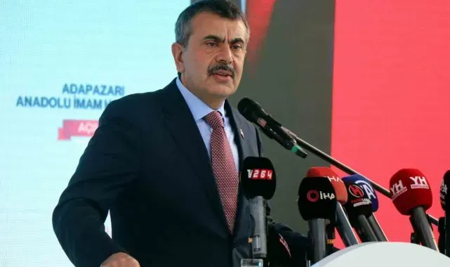 Bakan Tekin: "Sadece öğretmenler değil, hepimiz bu çocukların eğitiminden mesulüz"