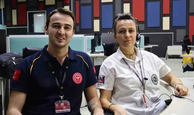 Doktor anne, oğlu ile 'mesai arkadaşı' oldu