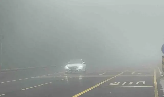 Bolu Dağı'nda göz gözü görmüyor: Görüş mesafesi 20 metre