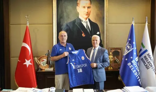Yeşim Spor'dan Başkan Mustafa Bozbey'e ziyaret