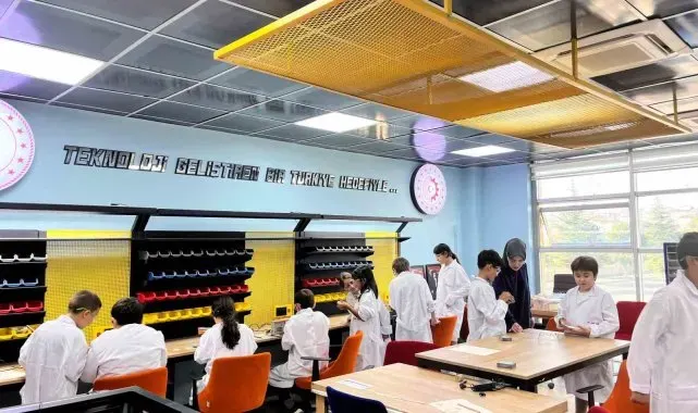 Niğde Deneyap Teknoloji Atölyeleri yeni eğitim-öğretim dönemine başladı