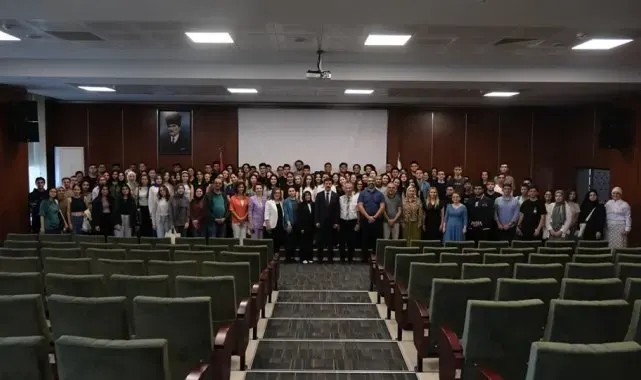 Kütahya'da 'İyi hekimlik' paneli