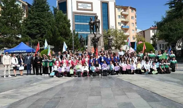 Bozüyük'te İlköğretim Haftası törenle kutlandı