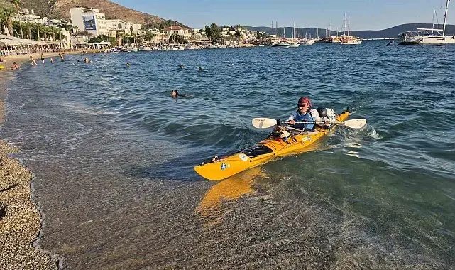 İstanbul'dan 83 gün önce kanoyla yolculuğa çıkmıştı, Bodrum'a ulaştı