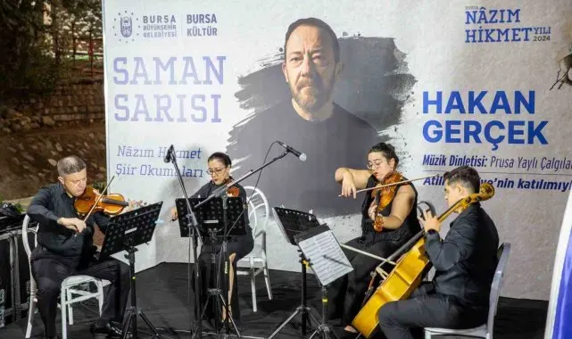 Nâzım Hikmet şiirlerle anıldı