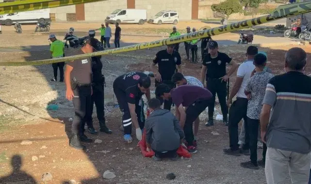 Kilis'te komşuların kavgası kanlı bitti: 1'i ağır 3 yaralı