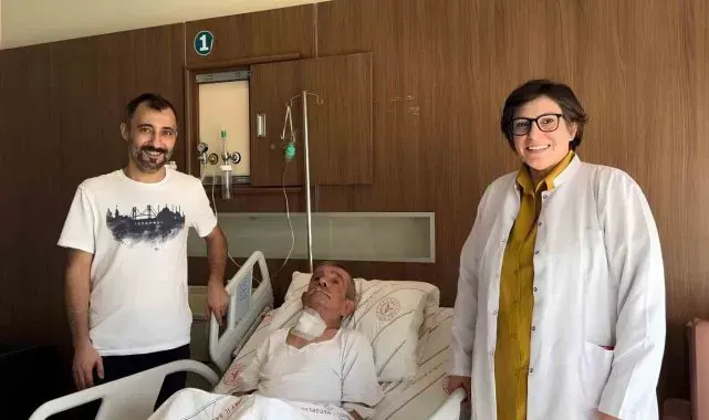 Siirt Eğitim ve Araştırma Hastanesinde şah damarı ameliyatı başarıyla gerçekleştirildi