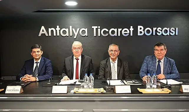 ATB Başkanı Çandır: ''Antalya ihracatı Türkiye ortalamasının 10 puan üzerinde büyüdü''