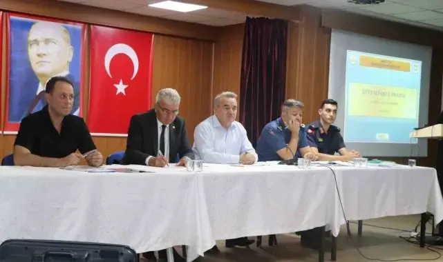 Bozüyük'te 'Okul Güvenliği' toplantısı yapıldı