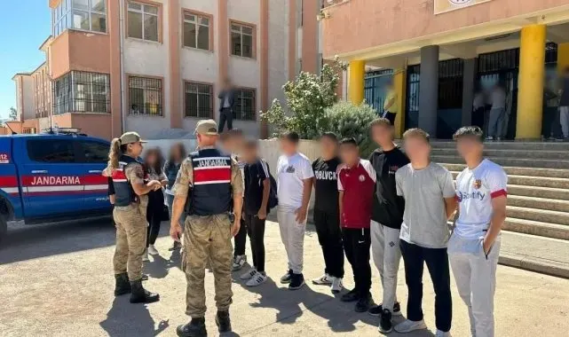 Gaziantep'te jandarmadan 351 okul önü ve çevresinde denetim