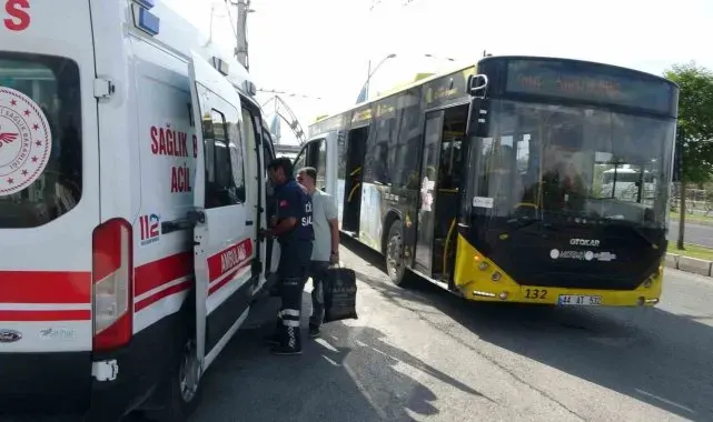 Malatya'da otobüs ile hafif ticari araç çarpıştı: 2 yaralı
