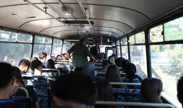 Gemlik Belediyesi'nden öğrencilere ücretsiz servis
