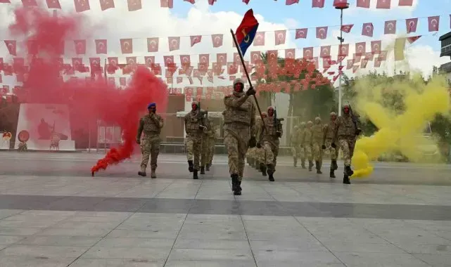 Manisa'nın düşman işgalinden kurtuluşunun 102. yılı kutlandı