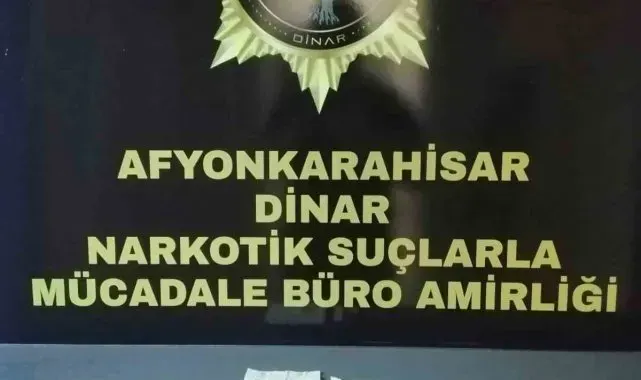 Polis 430 içimlik peçeteye emdirilmiş bonzai ele geçirdi