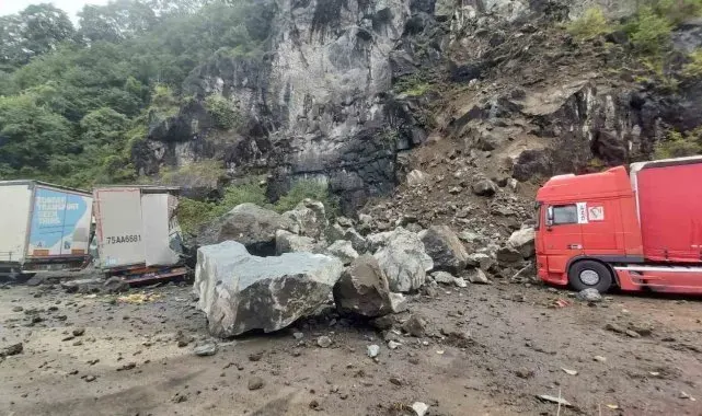 Hopa'da heyelan